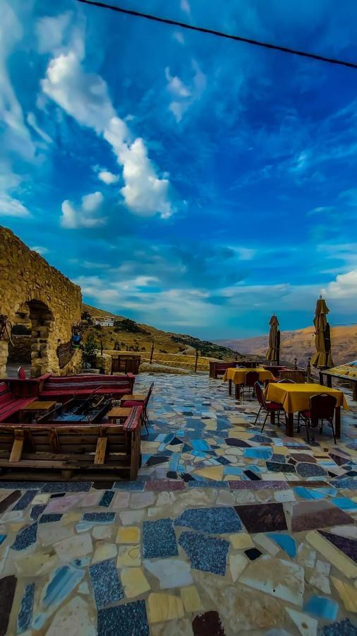 Mumia Restaurant & House Guest House Karak Ngoại thất bức ảnh